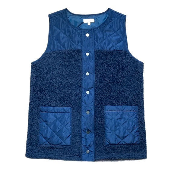 Northern Reflections Jackets & Blazers - Northern Reflections Navy Quilted Sherpa Vest